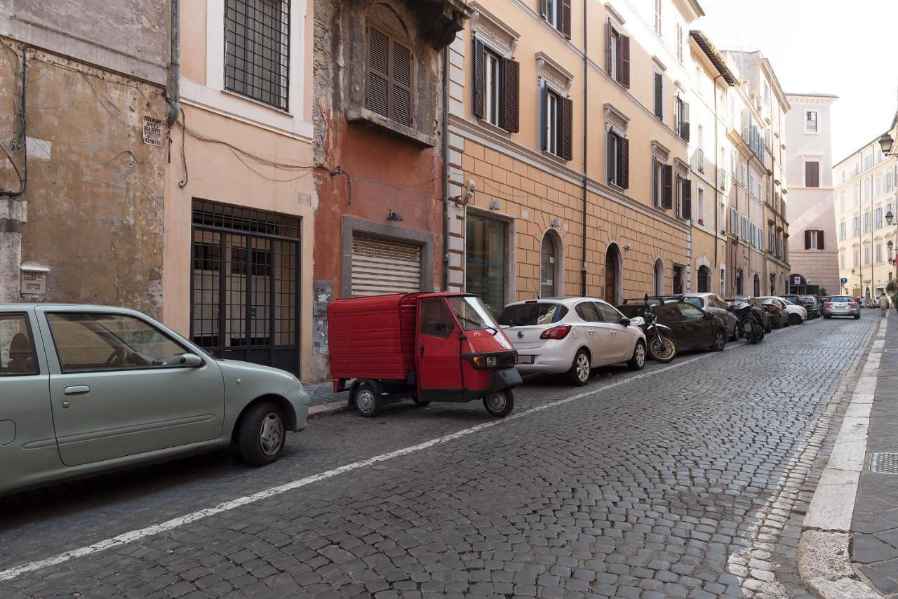 By The Charming Piazza Navona - Fromhometorome Exterior photo